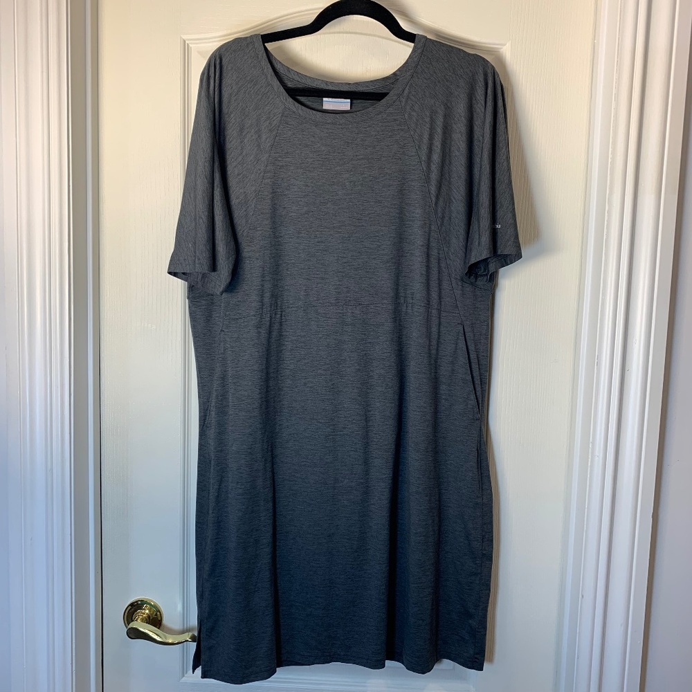 Columbia Sportswear Grey T-Shirt Dress with Pockets – Outdoor Travel Comfy‎ (L)